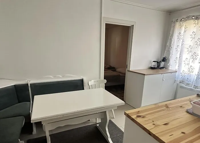 Lägenhet Koselig 3 Roms Pa *